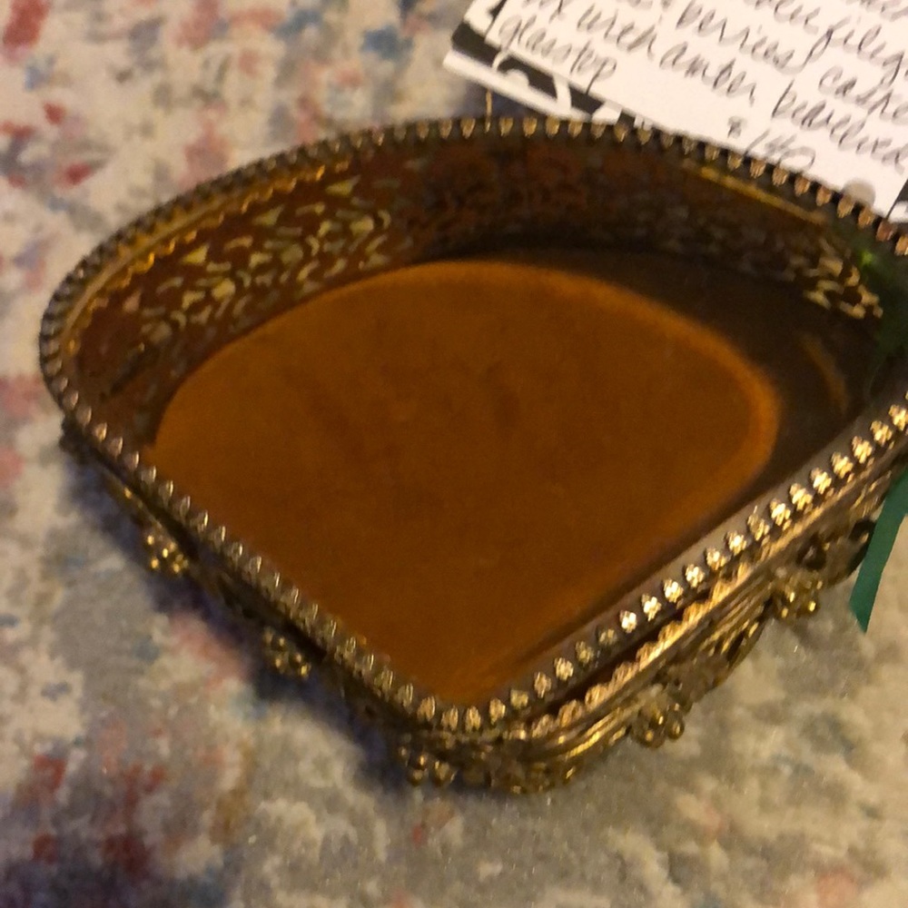 Jewelry casket box. Vintage filigree with amber beveled glass top